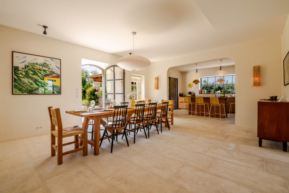 Photographs of Mas des Agapanthes villa in Provence - Image 9 of 41