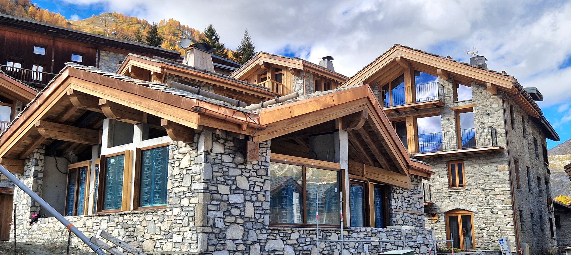 6 bed Chalet For Sale in Espace Killy, French Alps