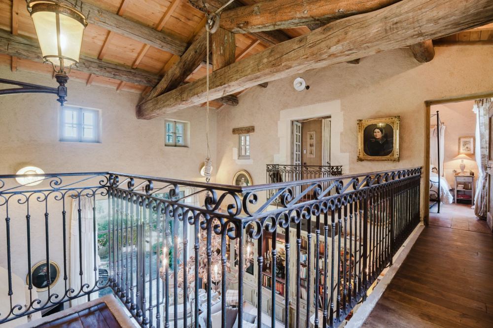 Photographs of Le Mas d’Eygalieres villa in Provence - Image 21 of 60