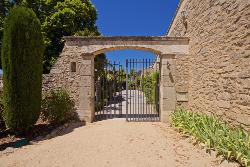 Photographs of Le Mas des Lavandins villa in Provence - Image 53 of 53
