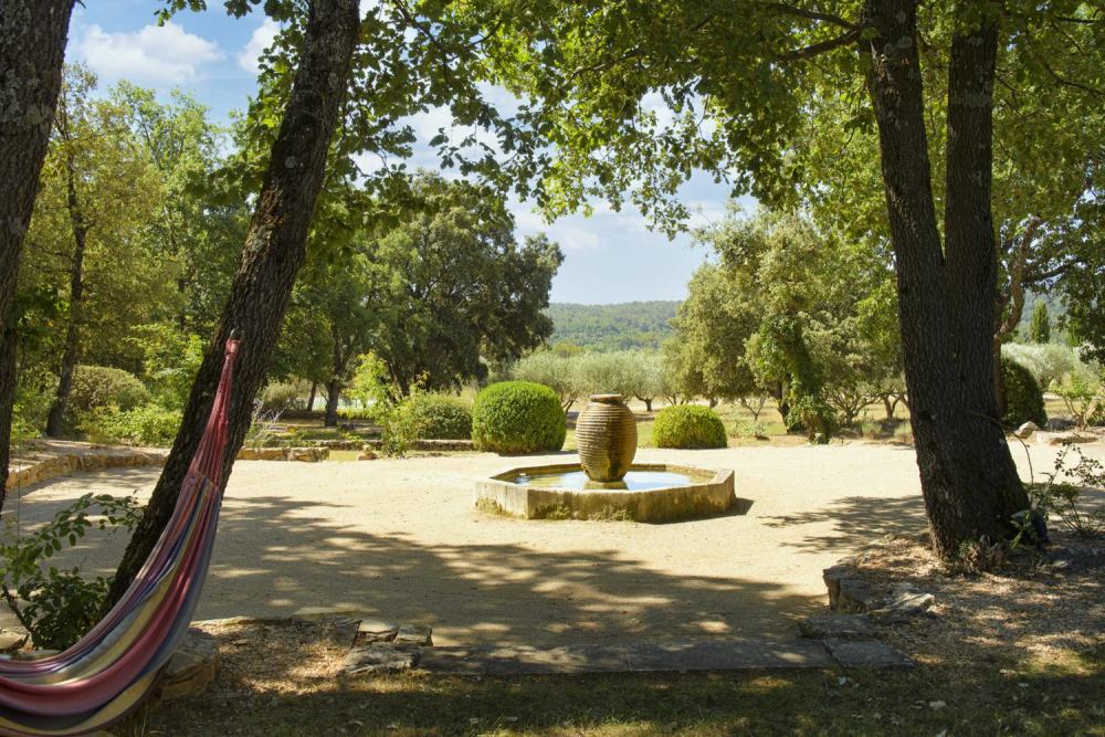 Photographs of Mas de Manebit villa in Provence - Image 29 of 30