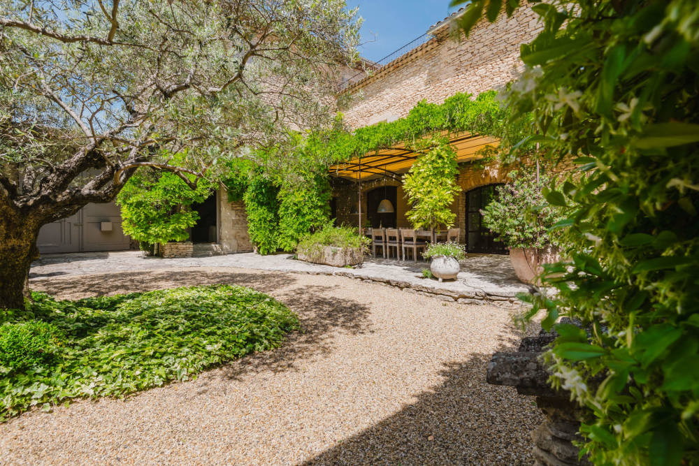 Photographs of Mas la Bergerie de Cabrieres villa in Provence - Image 27 of 56