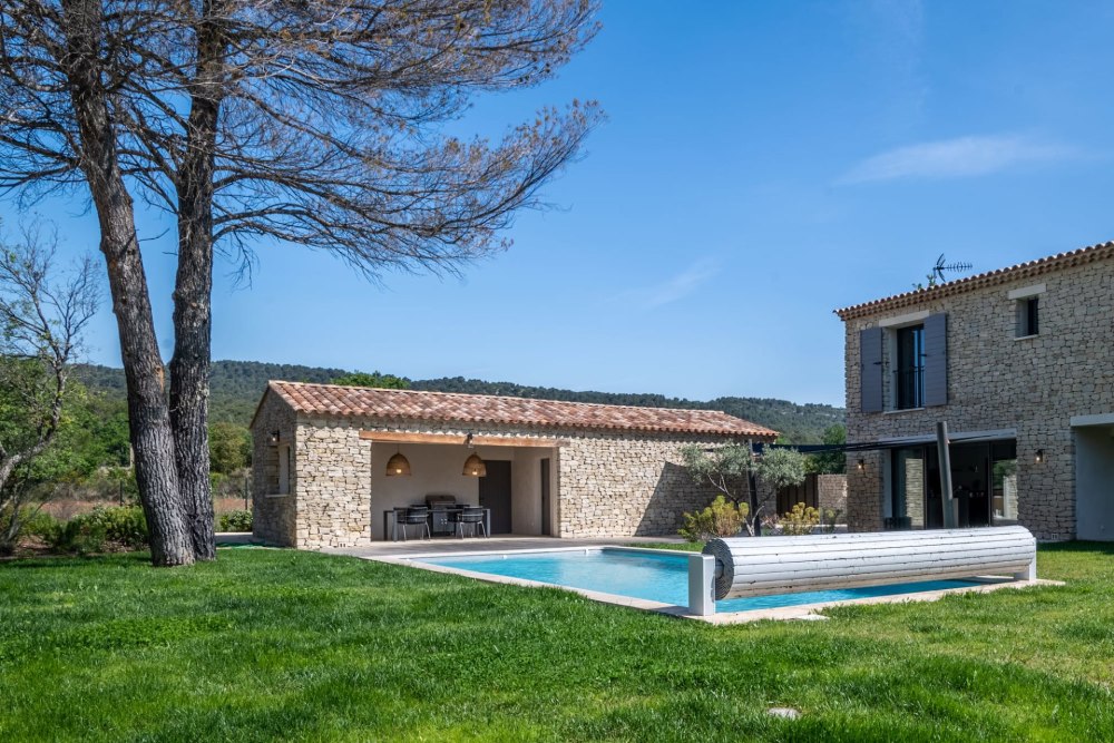 Photographs of La Belle Vie villa in Provence - Image 23 of 33