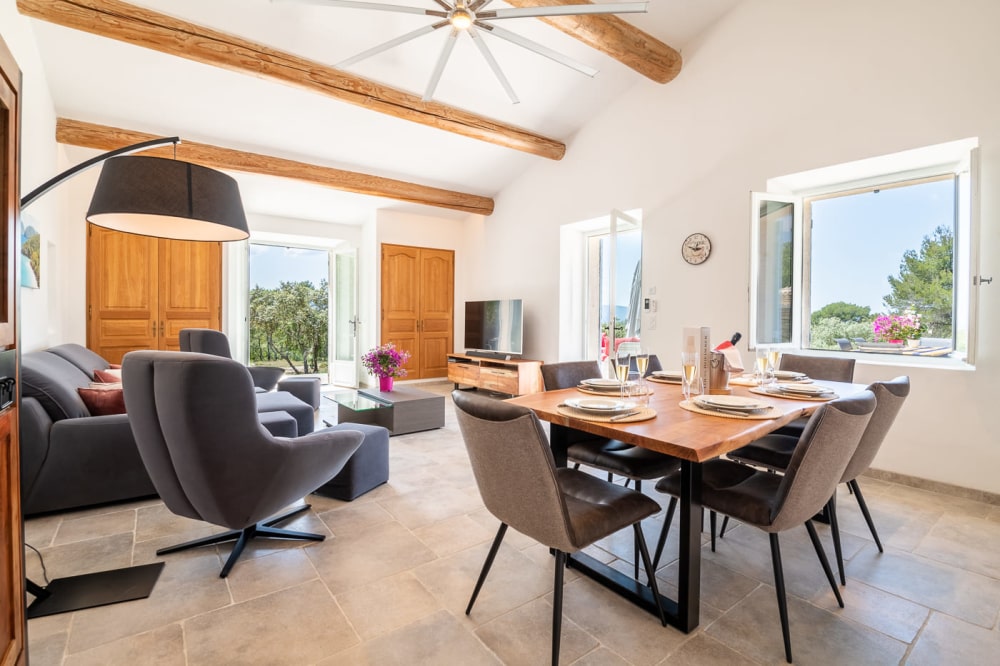 Photographs of Villa du Bougainvillier villa in Provence - Image 6 of 29