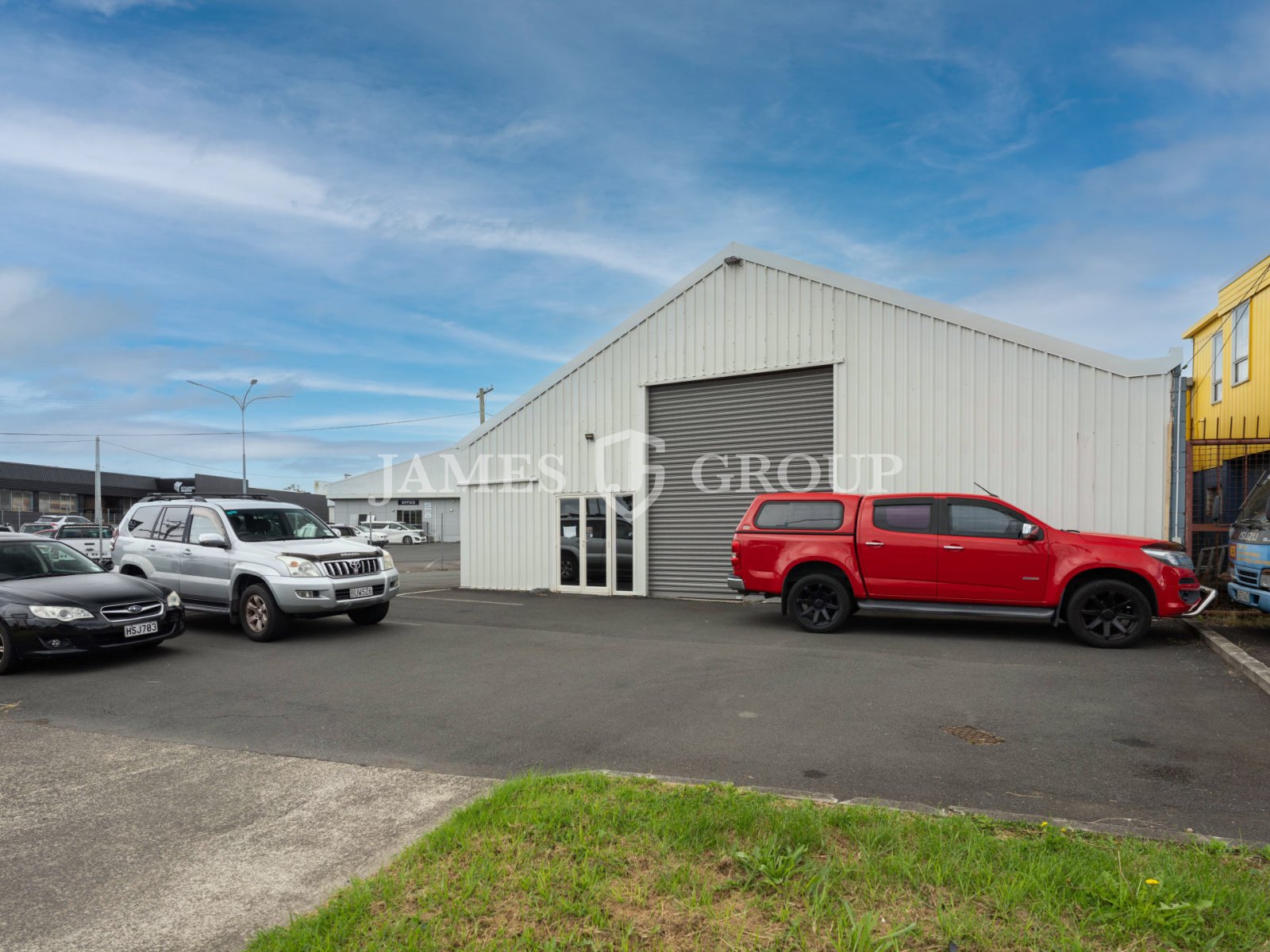 Functional 342m² Warehouse | Saint Johns