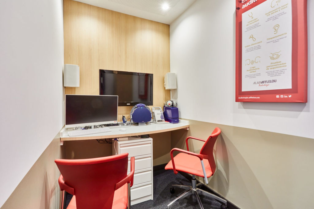 Tienda Óptico Av. AL VEDAT 22 - LOCAL 24 46900 TORRENT interior