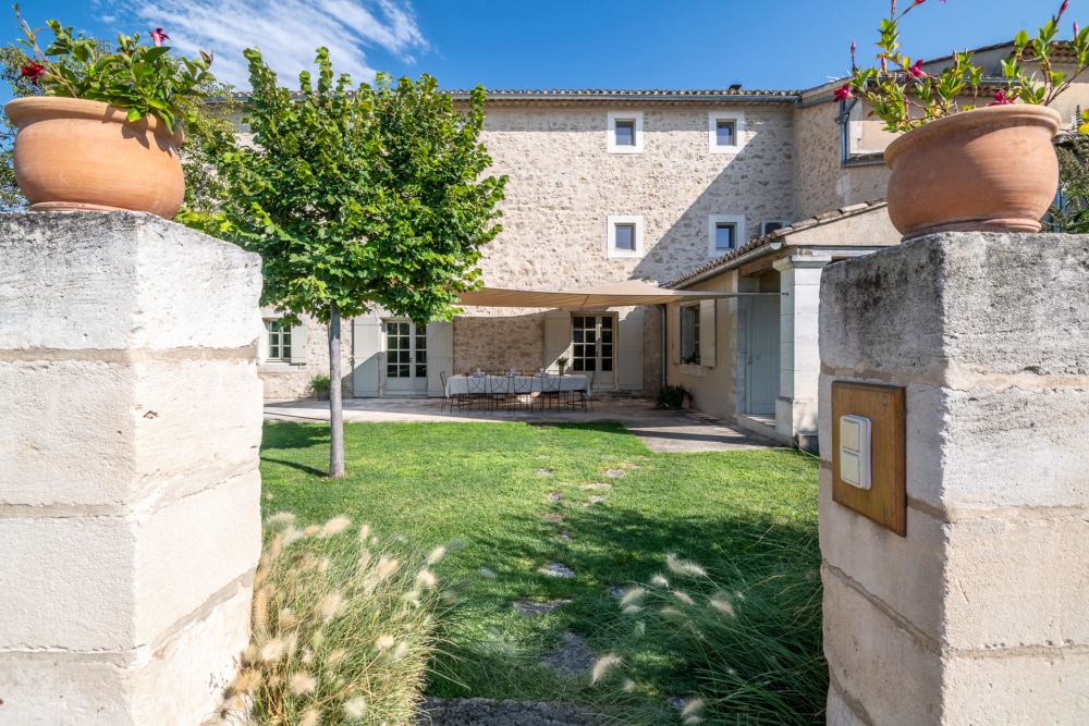 Photographs of Mas du Menuisier villa in Provence - Image 39 of 45