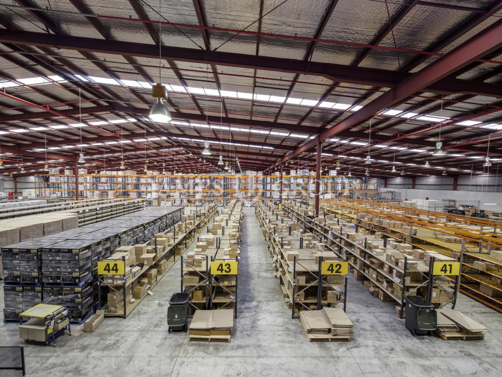 Large-scale Yard & Warehouse – 17 Mayo Road, Wiri