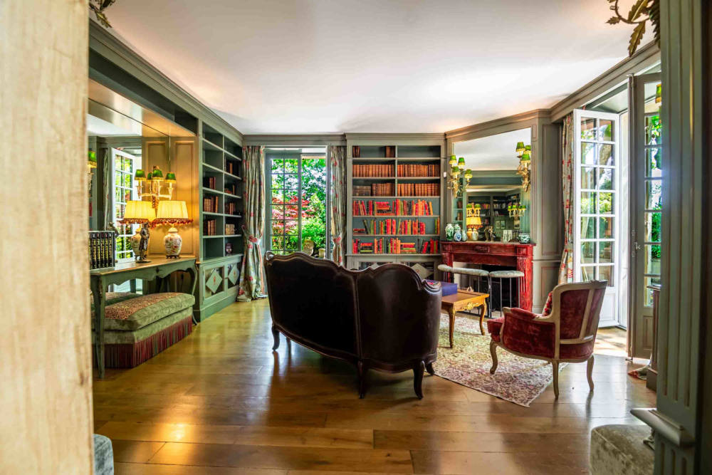 Photographs of Domaine de Beau-Fleurs villa in Provence - Image 17 of 45