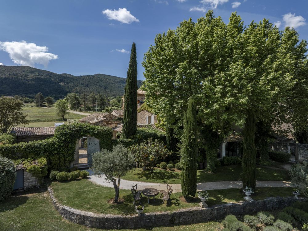 Photographs of Mas d’Argent villa in Provence - Image 34 of 35