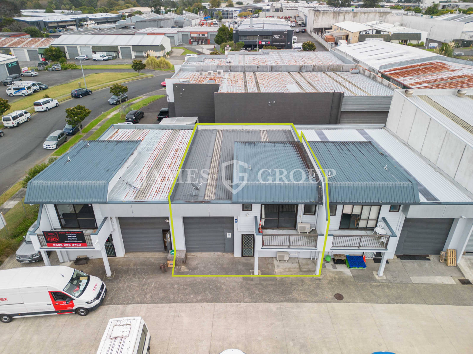 Tidy East Tamaki Unit For Sale | 208m²