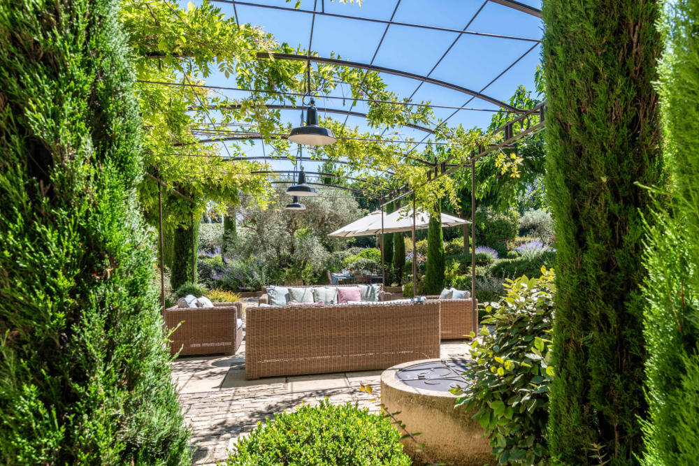 Photographs of Mas du Cardinal villa in Provence - Image 45 of 49