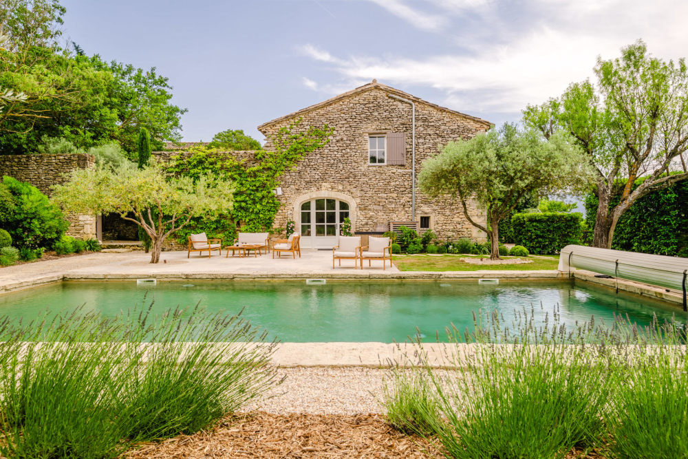 Photographs of Mas des Cinq Sens villa in Provence - Image 3 of 37