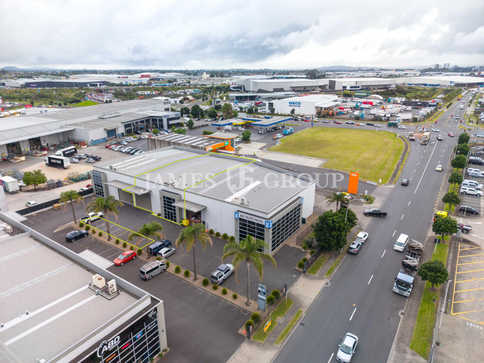 Rare Drive-through Industrial | Ready To Go!