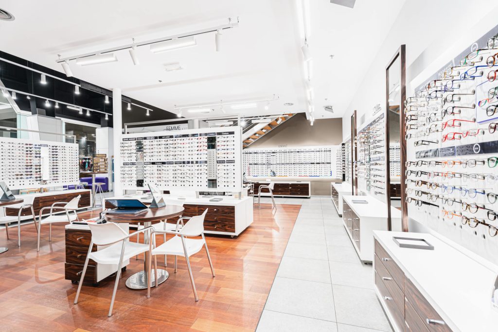 Magasin Opticien C.C. Auchan 44570 TRIGNAC intérieur