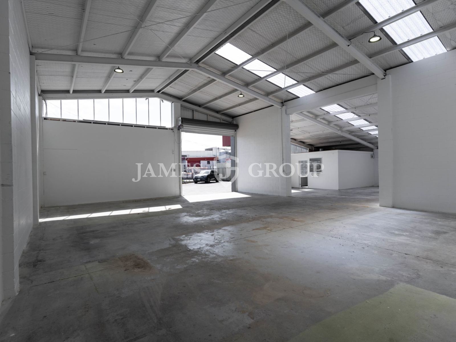 Refurbished Warehouse | Dual Access & Secure Yard
