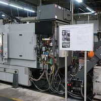 Highspeed CNC Vertical Machining Center-Chiron - Image 3
