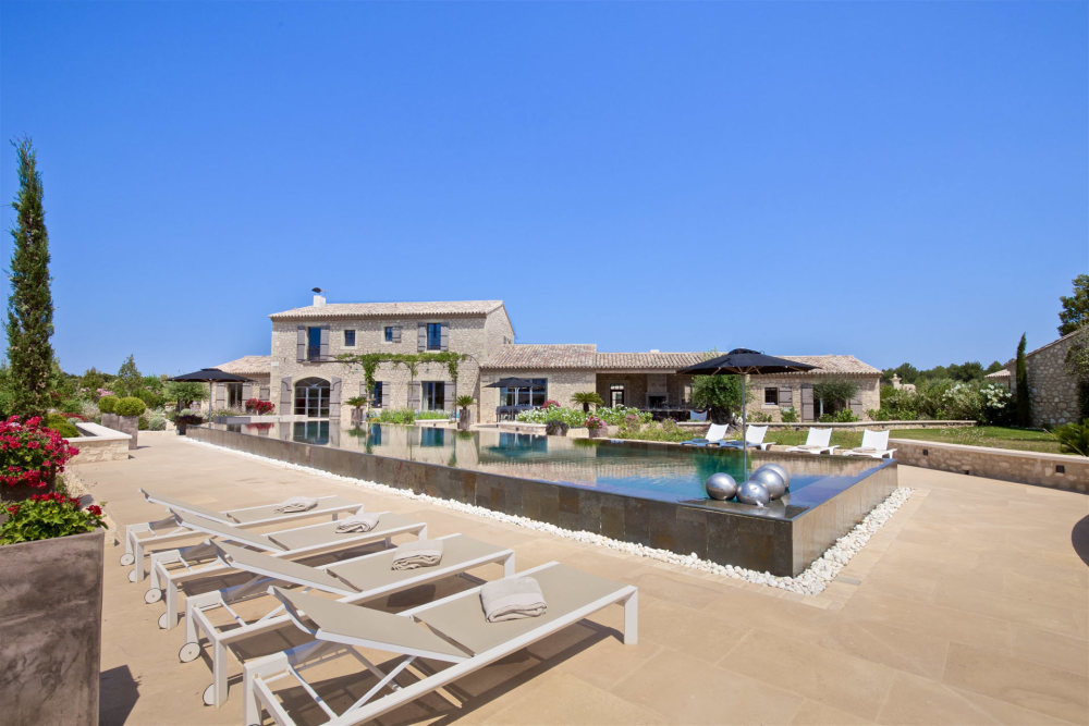 Photographs of Mas la Boheme villa in Provence - Image 44 of 44