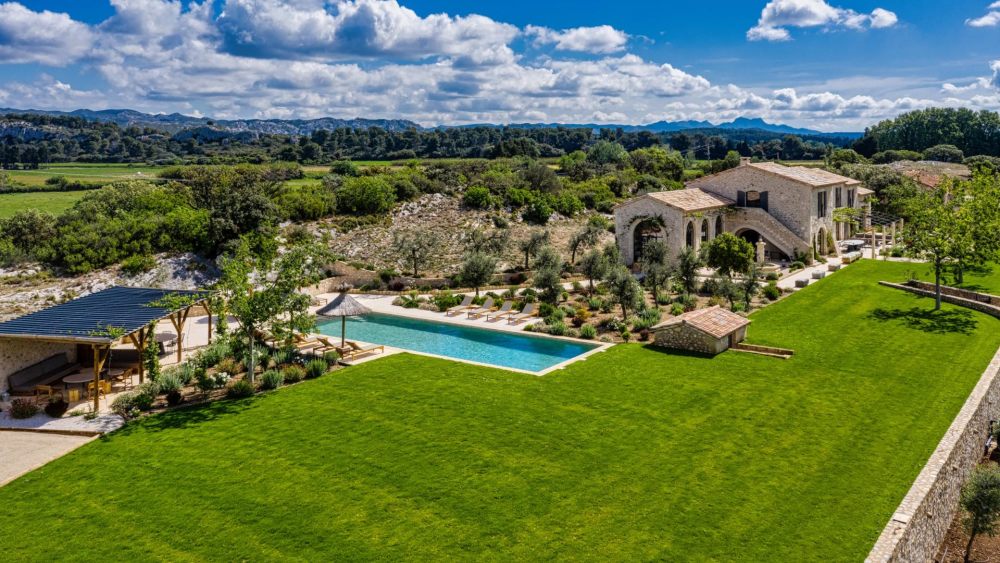 Photographs of Mas de l’Atlas villa in Provence - Image 30 of 45
