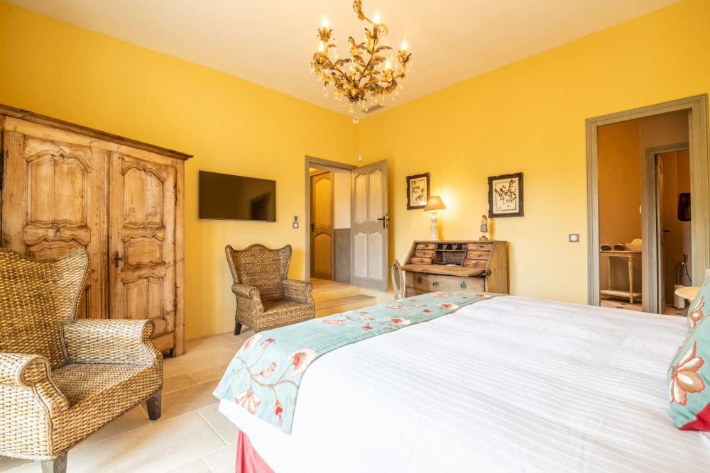 Photographs of Mas des Traditions villa in Provence - Image 31 of 41