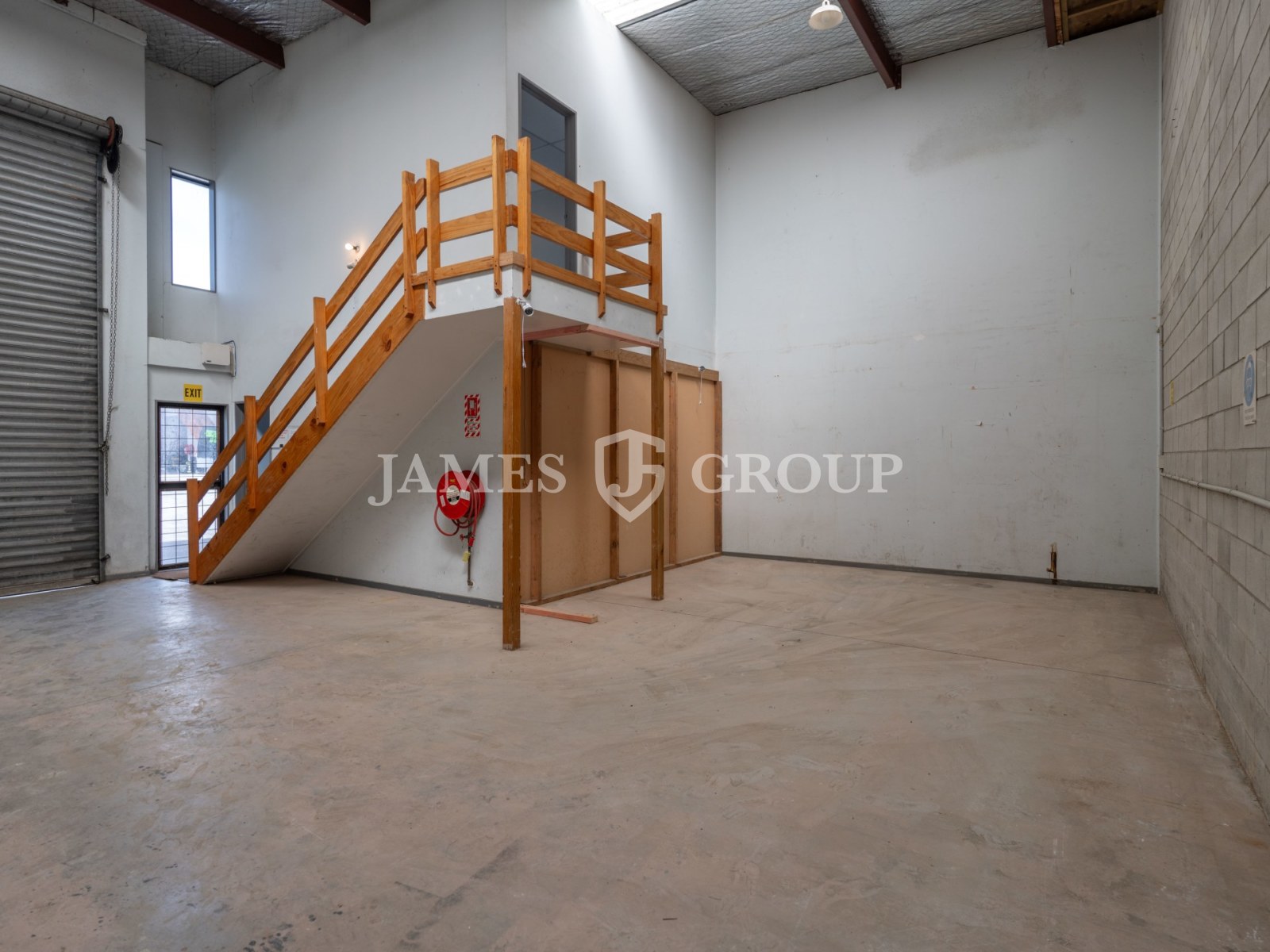 Well-presented Industrial Unit In Prime Wiri Spot