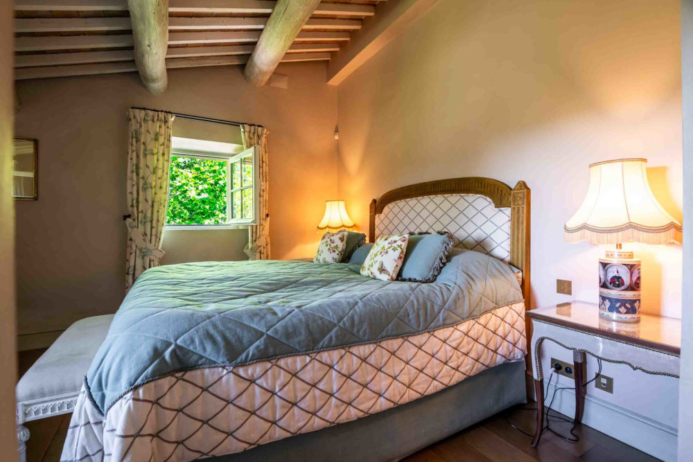 Photographs of Domaine de Beau-Fleurs villa in Provence - Image 32 of 45