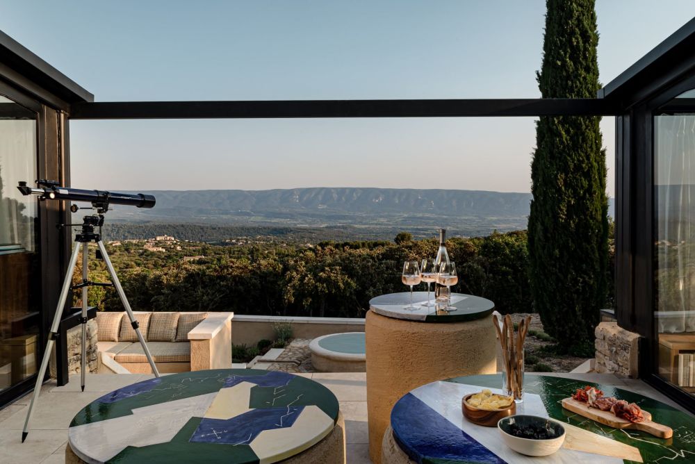 Photographs of La Bastide des Collines villa in Provence - Image 8 of 51