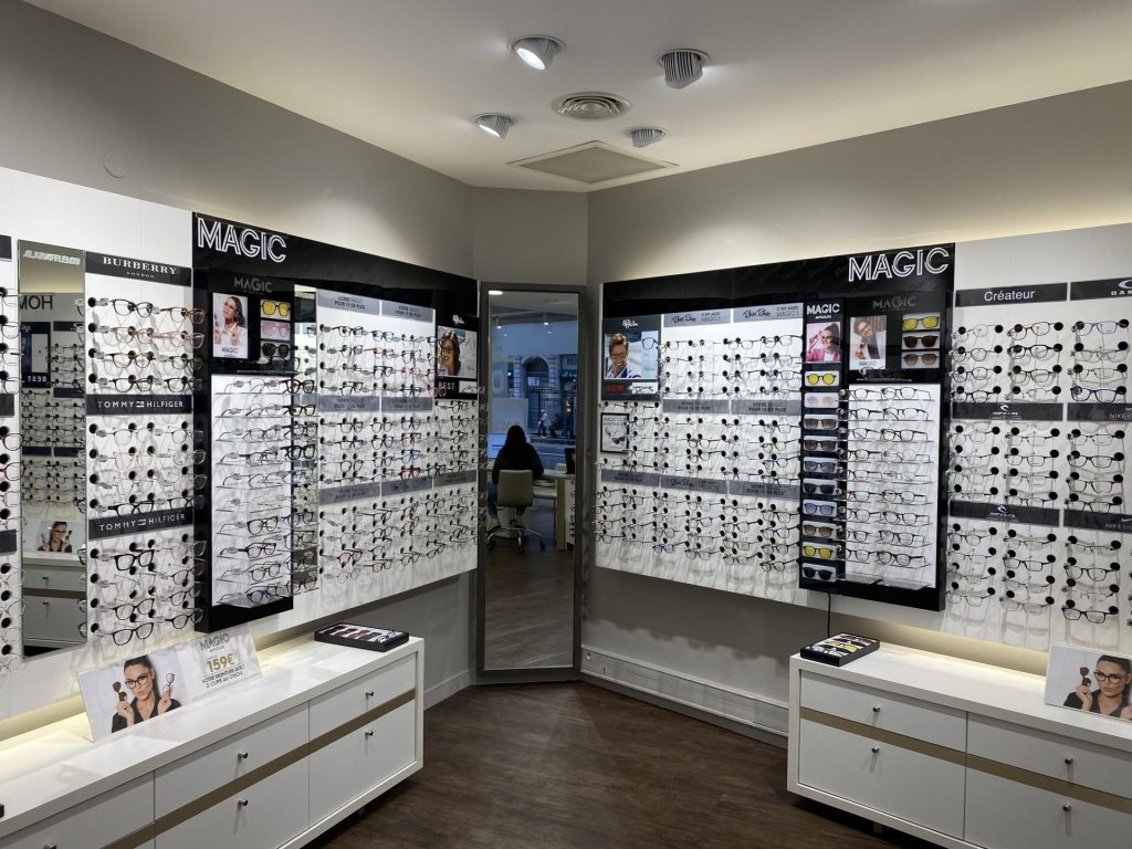 Magasin Opticien 62 avenue Jean Jaurès 69007 LYON intérieur