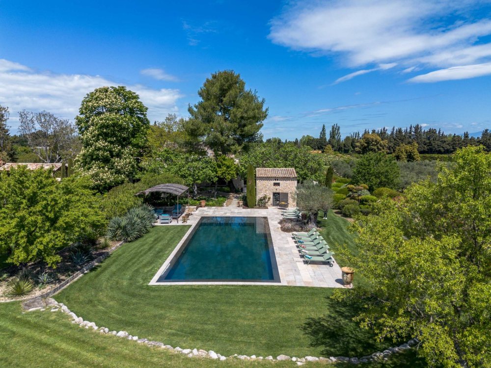 Photographs of Mas des Rêveries villa in Provence - Image 24 of 40