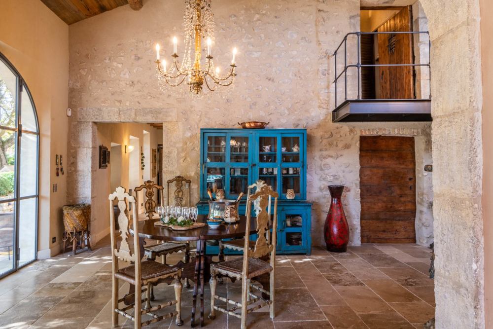 Photographs of Mas des Rêveries villa in Provence - Image 35 of 40