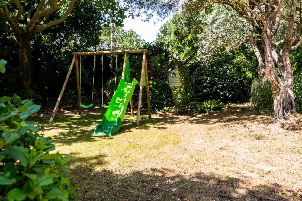 Photographs of Mas des Papillons villa in Provence - Image 45 of 45