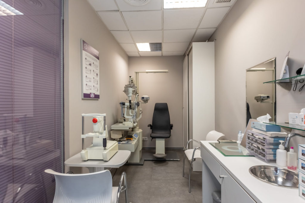 Tienda Óptico C/ MUNTANER  341 08021 BARCELONA interior