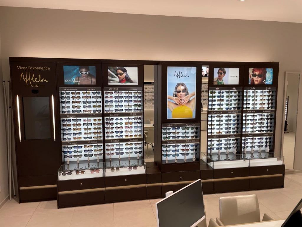 Magasin Opticien 1341 Quai du Mas d'Hours 30100 ALES intérieur