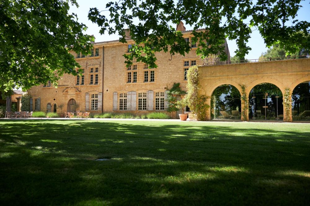 Photographs of Chateau de Sannes villa in Provence - Image 9 of 61