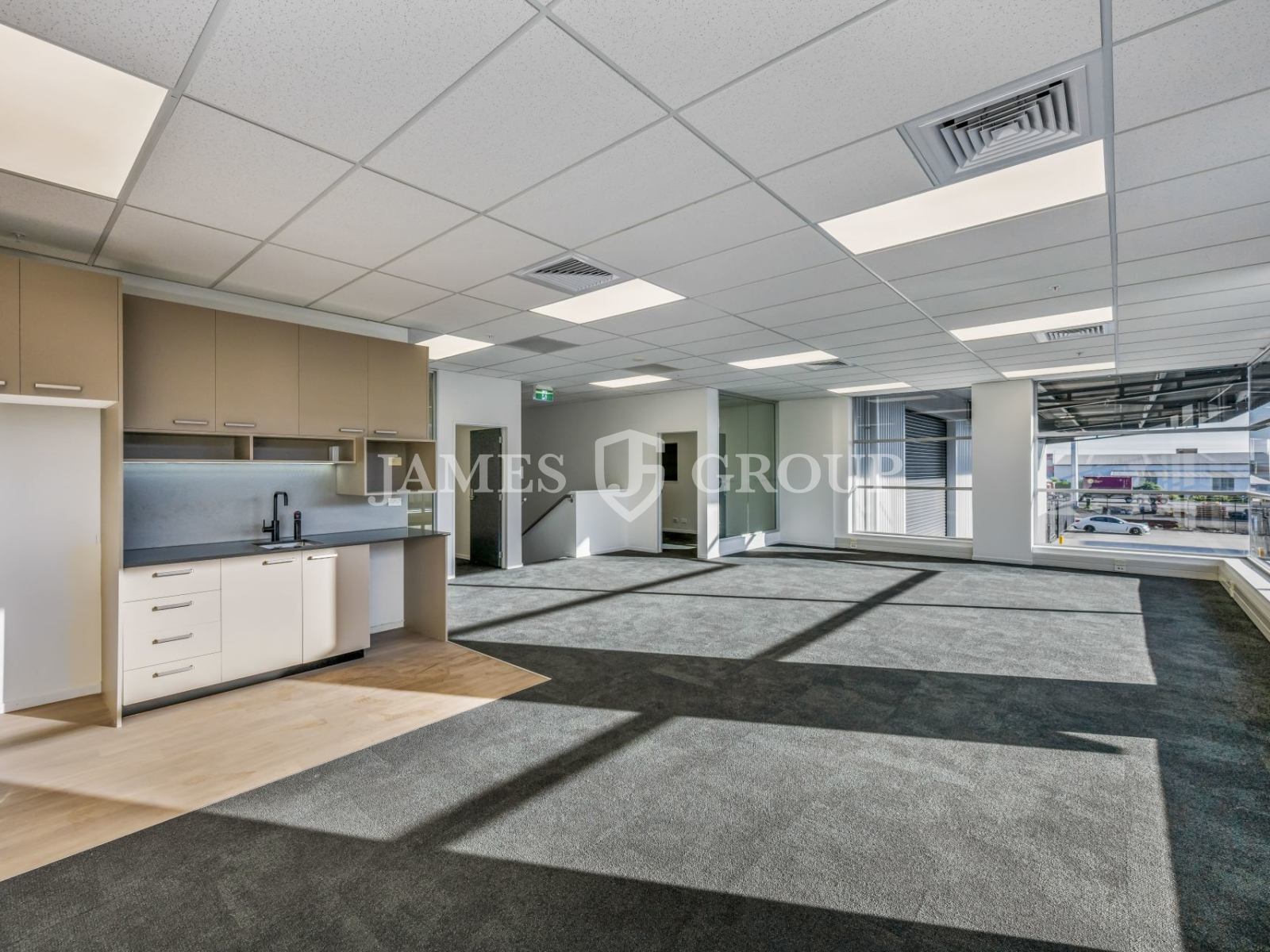 2,048sqm A-grade Warehouse With 1,255sqm Yard
