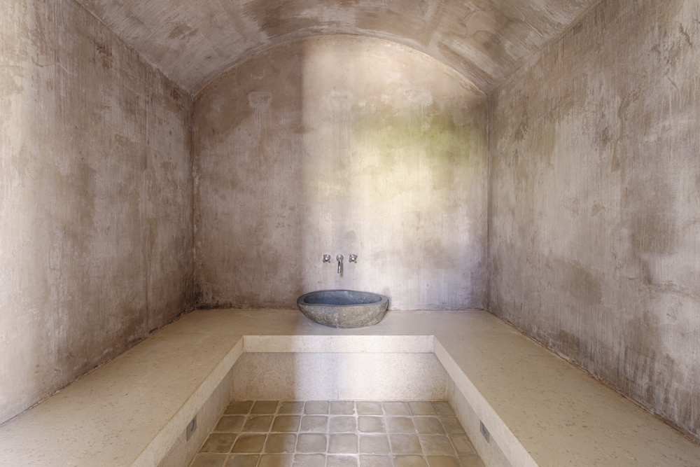Photographs of Domaine de Villeblanche villa in Provence - Image 50 of 58