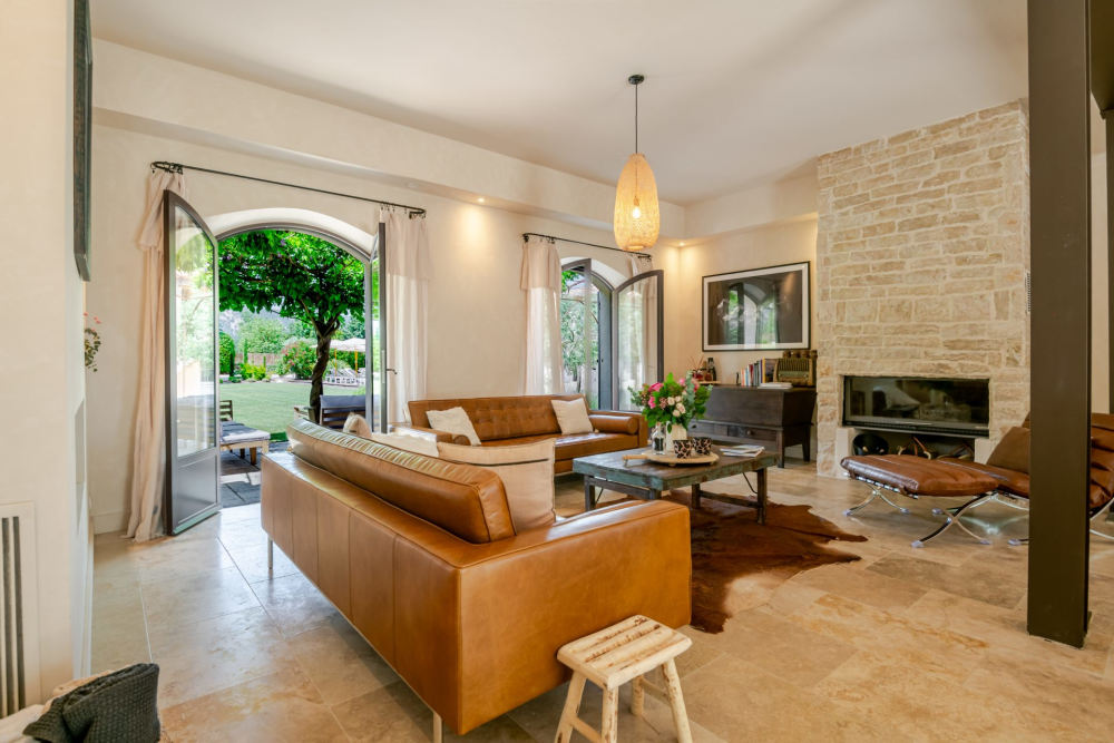 Photographs of Bastide de Blanche villa in Provence - Image 12 of 60