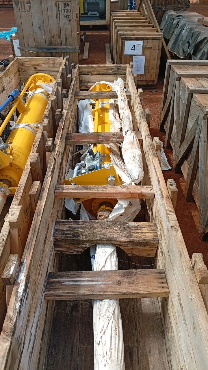 Hydraulic Lift Cylinder with Position Sensor