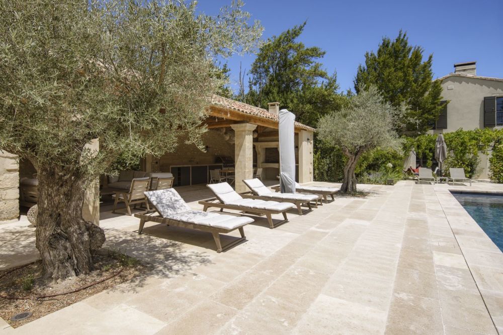 Photographs of Mas de l’Etoile villa in Provence - Image 20 of 39