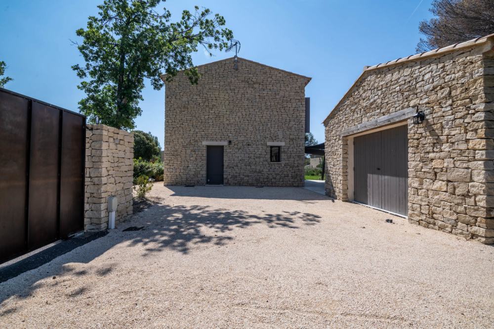 Photographs of La Belle Vie villa in Provence - Image 24 of 33