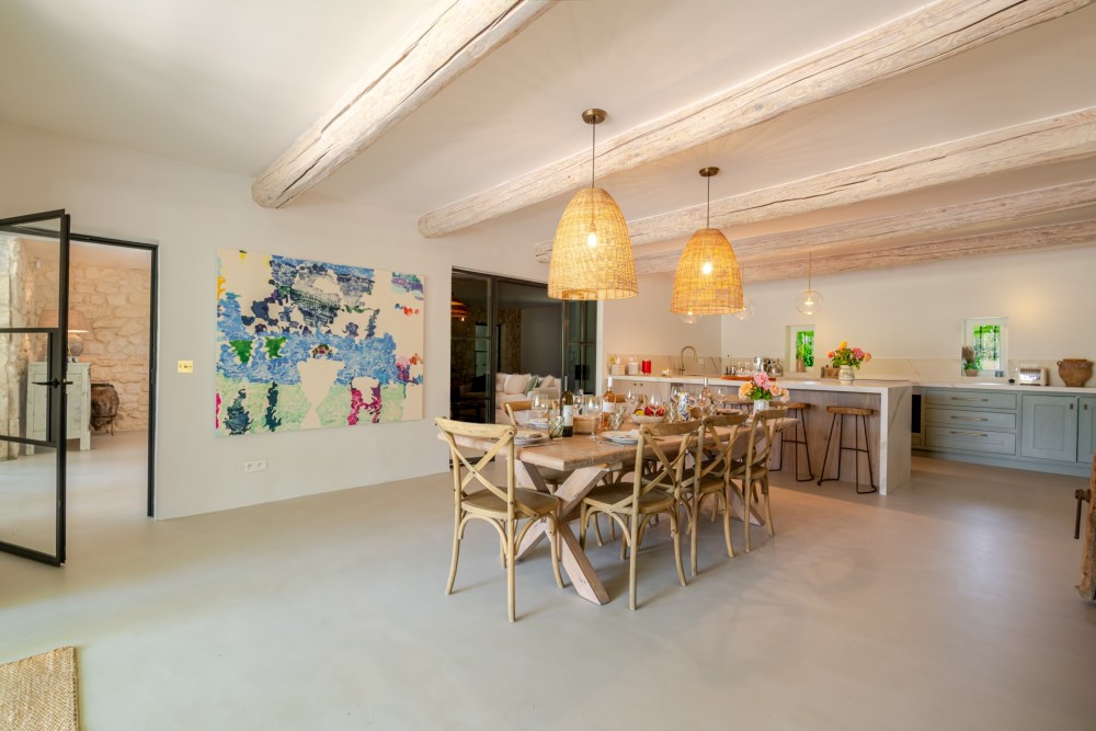 Photographs of Mas des Splendeurs villa in Provence - Image 12 of 53