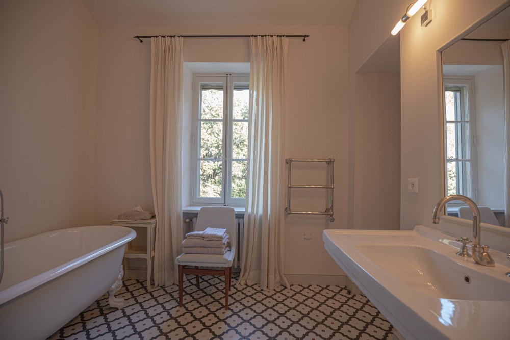 Photographs of Mas du Calanquet villa in Provence - Image 32 of 44