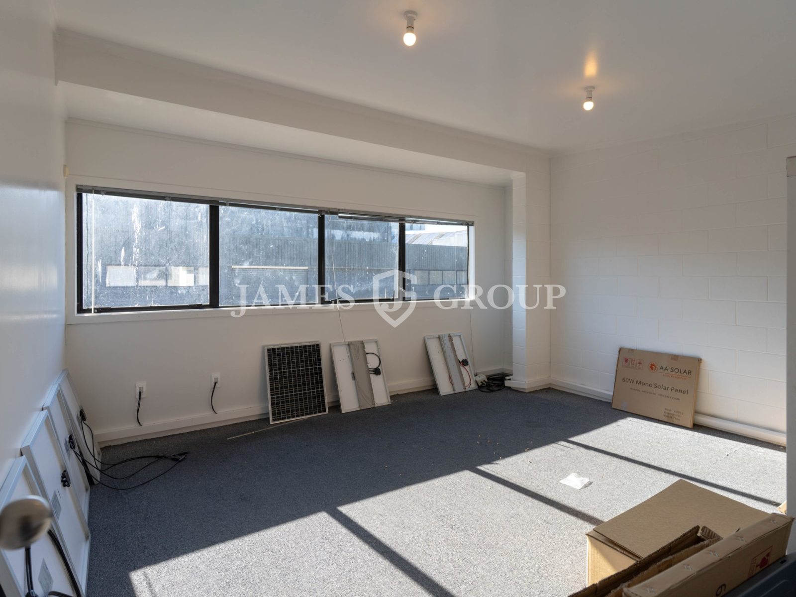 Compact Industrial Unit In Prime Avondale