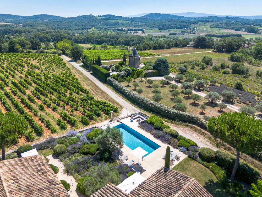 Photographs of Mas des Murets villa in Provence - Image 27 of 48