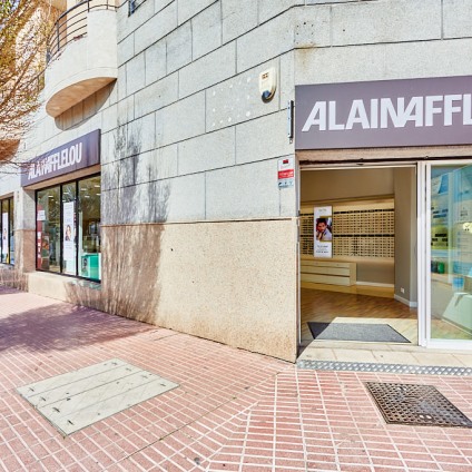 Tienda Óptico Carrefour Market Rota - Plaza Mª Auxiliadora, s/n 11520 ROTA