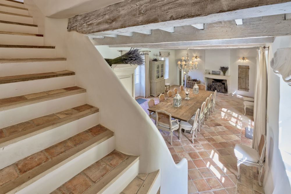 Photographs of Mas de la Quietude villa in Provence - Image 39 of 48