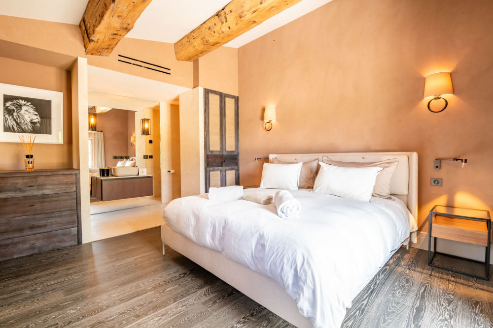 Photographs of Mas Allure villa in Provence - Image 13 of 60