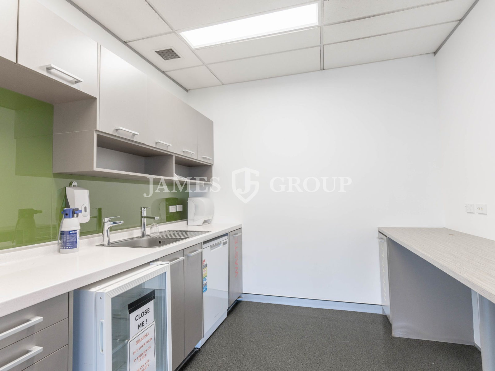 Ground Floor Office On Carlton Gore Road