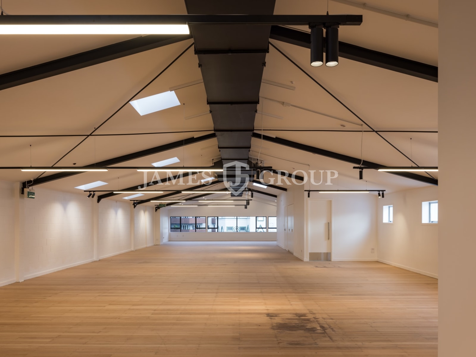 Refurbished Office And Warehouse In Prime Grafton