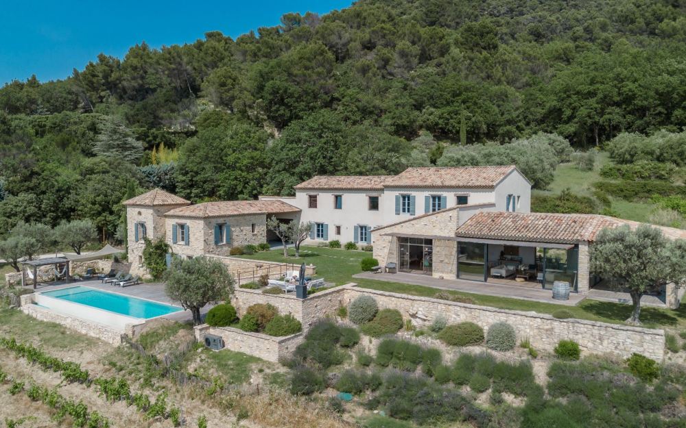 Photographs of Mas de Costebelle villa in Provence - Image 1 of 53